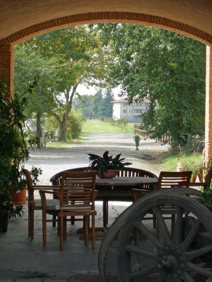 Agriturismo Corte Ghiara 호텔 폰타넬라토 외부 사진